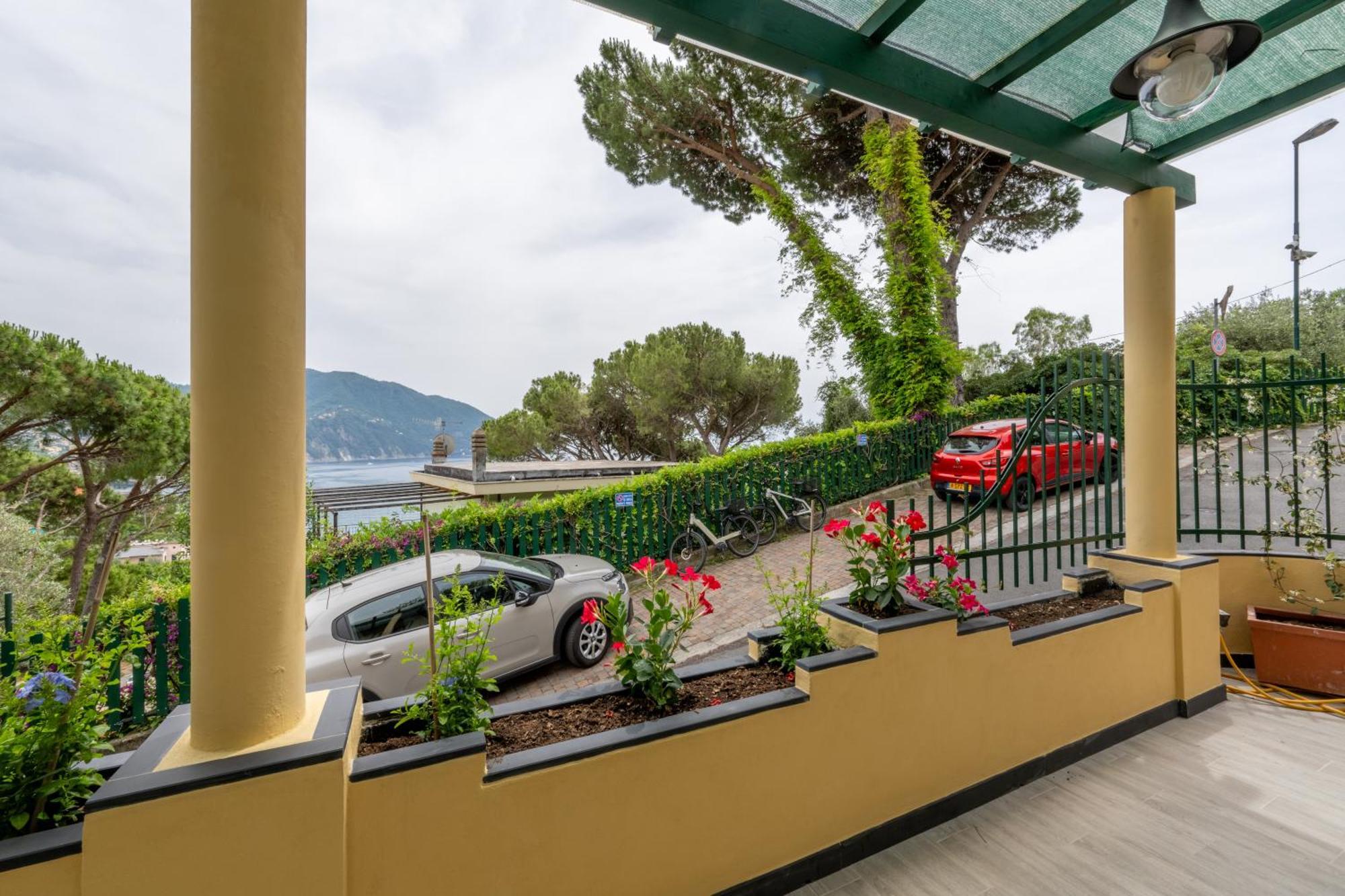 Вилла Terrazza Sul Mare B.View56 Рекко Экстерьер фото